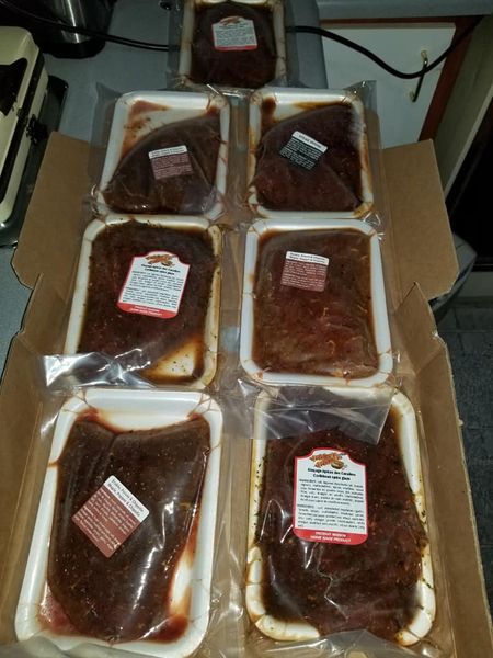 Boîte de 7 steaks marinés